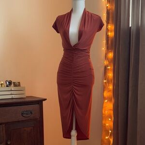 NWOT Misspap Elegant Bodycon Chic Rust V-neck Dress Medium